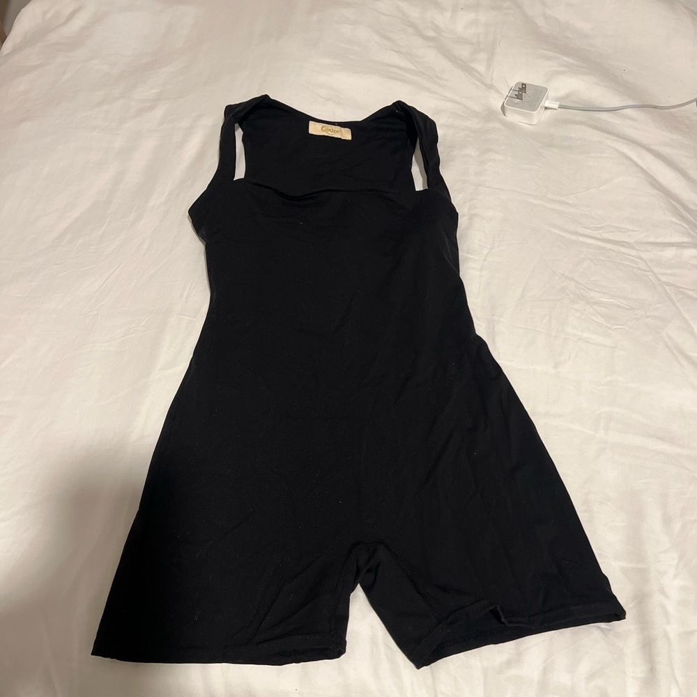 Black Women's Sleeveless Romper